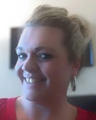 Dezirae Hatchell, LPC